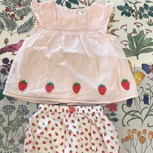 Mini Boden strawberry appliqué set